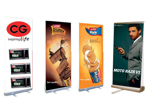 Roll Up Banner Standee