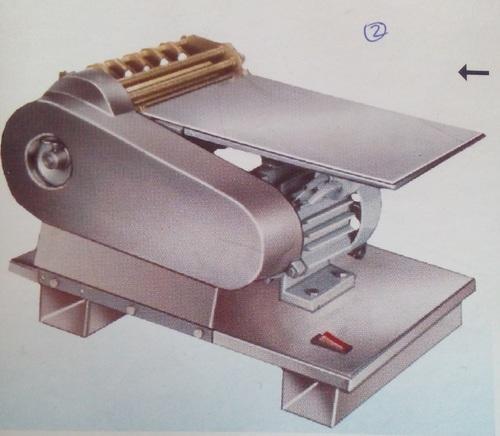 Gum Labeling Machine