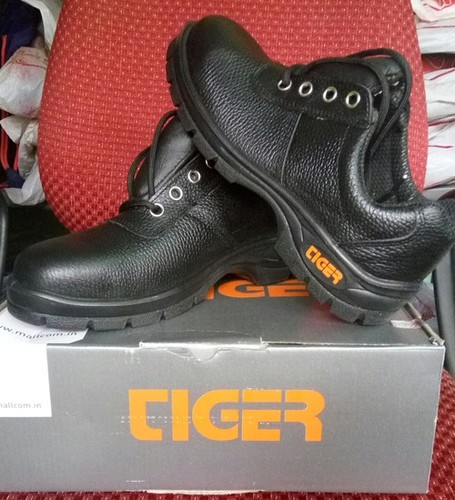 safety shoes tiger brand