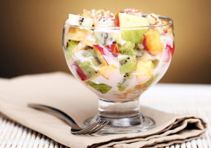 Fruit Salad With Custard Sauce