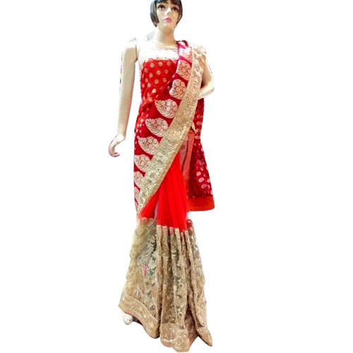 Ladies Stylish Look Saree