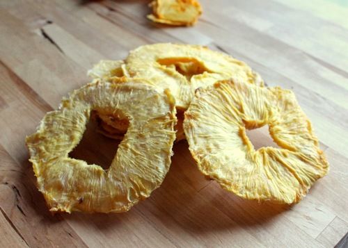 Dehydrated Pine Apple Slices