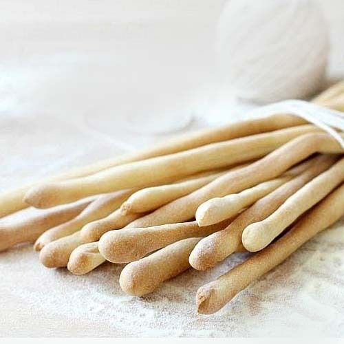 Crunchy bread sticks