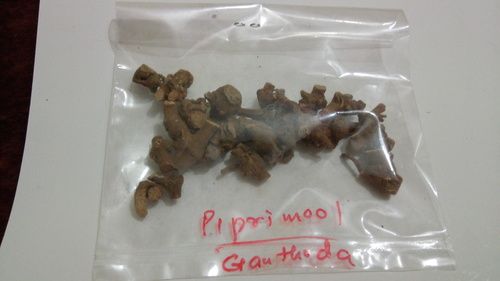 Natural Pimpri Mool Medicine
