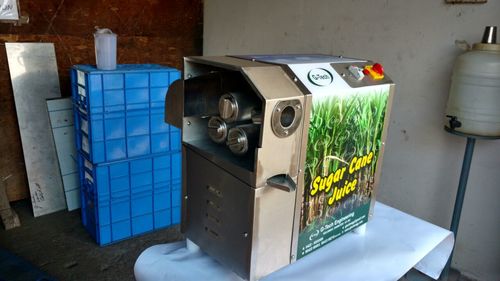 Sugar Cane Juicer Machine (Table Top)