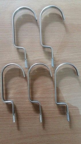 Flat Metal Hooks Application: Floor Tiles