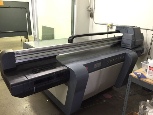 UV Flatbed Printer