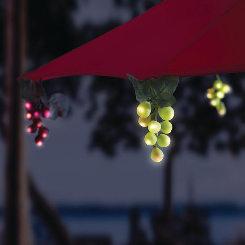 Solar 64 Umbrella Grape Light