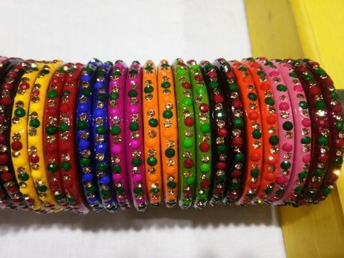 Ladies Party Wear Glass Bangle