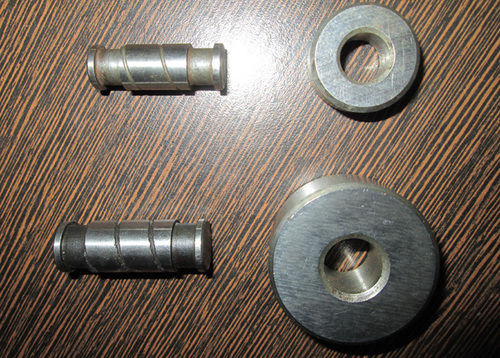 Roller Pin and Roller