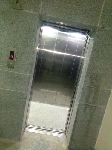 Stainless Steel Elevator Cabins Usage: For Passengers Loading