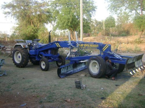  Tractor Fitted Grader