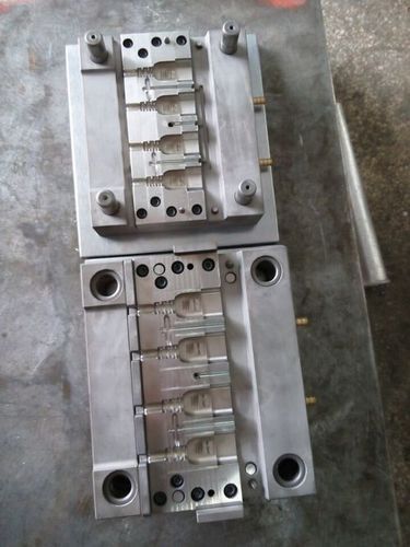 C14 Plug Moulds Cavity: 4Cavities