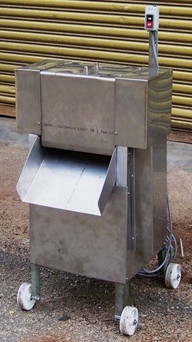 Coconut Grinding Machine