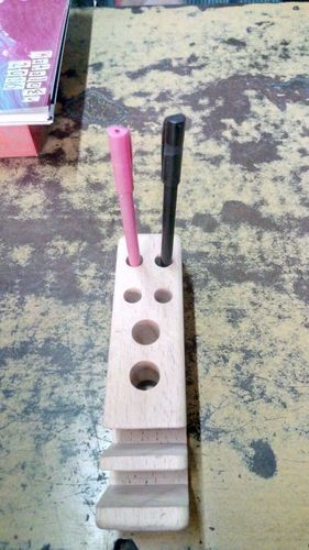 Wooden Pen Stand