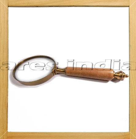 Brass Magnifying Glass With Wood Handle