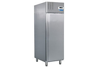 Reach-In Chillers And Freezers