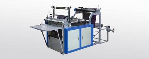 Non Woven Roll Cutting Machine - Optimal Grade Raw Material, Easy to Maintain, Energy-Efficient Performance