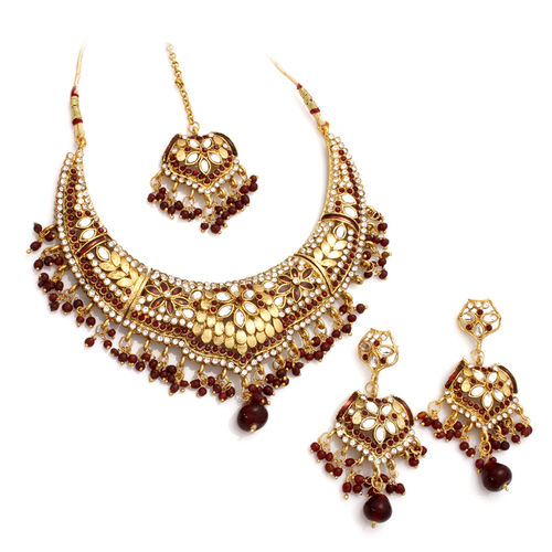 Imitation Necklace Set For Ladies