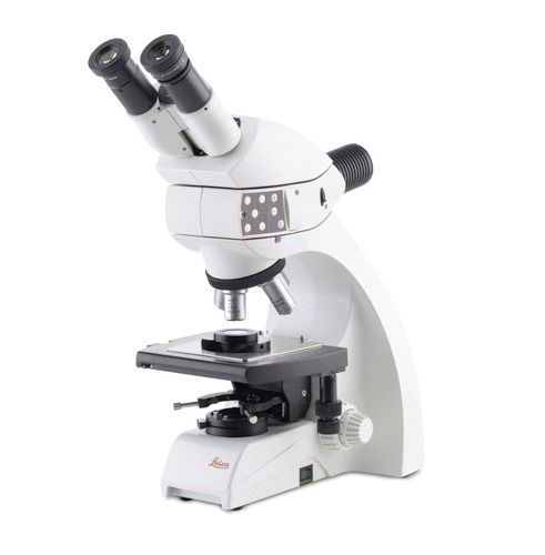 Binocular Microscope for education and metallography Leica DM750 M