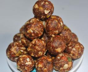 Dry Fruits Laddu