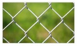 Chain Link Net - Heavy Duty Galvanized Steel, Customizable Durability and Versatile Functionality