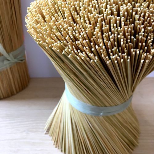 Bleach 1.3mm Bamboo Sticks For Agarbatti 8'