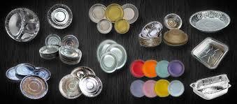 पेपर प्लेट और डोना