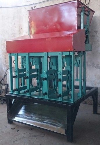 Cashew Cutting Machine