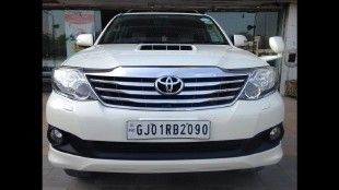 Used 2013 Toyota Fortuner Car