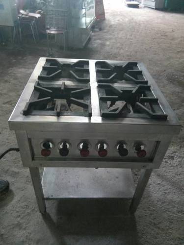 Used Kitchen Four Set Burner Stoves