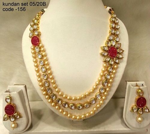 Hath Panja American Diamond And Kundan Necklace Set