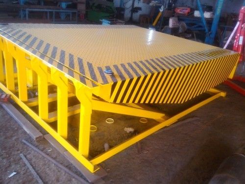 Hydraulic Dock Leveler