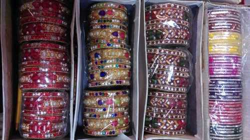 Lakh And Metal Bangles