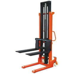 Manual Hydraulic Hand Stacker - 500kg to 1.5Ton Load Capacity, 1600mm to 2500mm Lifting Height | Ergonomic Design, Durable & User Friendly