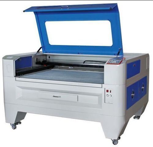 150W CO2 Laser Cutting Machine