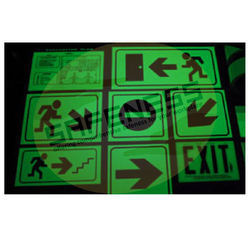 Photo Luminescent Safety Sign - Durable Plastic, 2-10 Hour Glow, Clearly Visible in Total Darkness - Ideal for Public Spaces