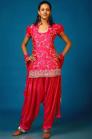 Red Ladies Punjabi Salwar Suit