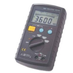 Auto Ranging Insulation Tester