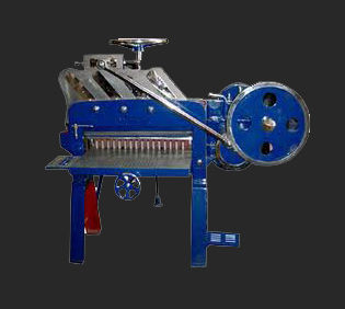 Paper and Board Cutting Machine