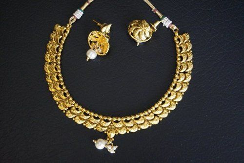 Necklace Golden Set With Pearl Drop