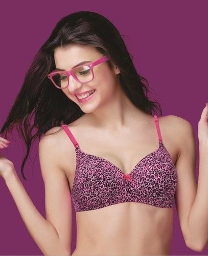 Padded Bra With Detachable Straps at Best Price in Gurugram