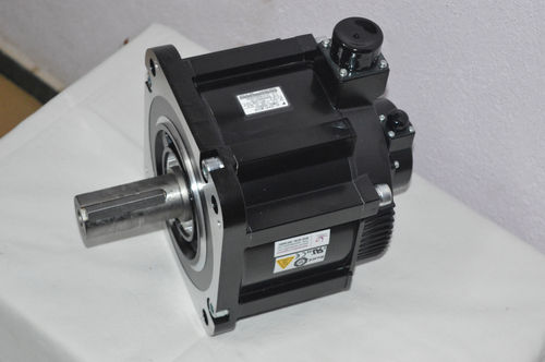 Yaskawa Servo Motor SGMGV-44ADC61