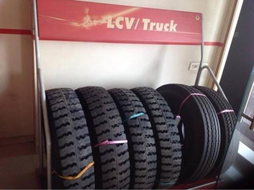 Truck Tyres (MRF)