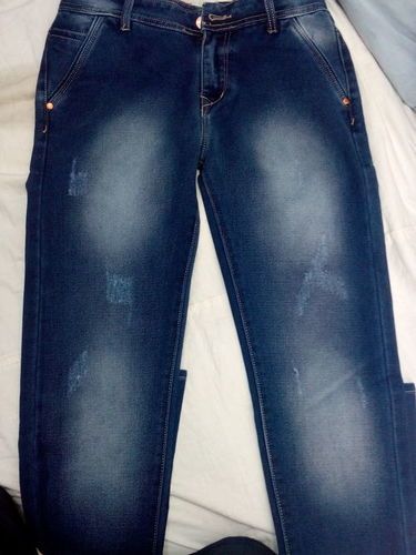 Narrow Fit Jeans