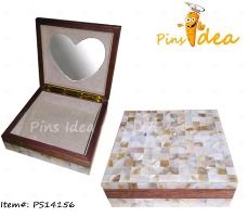 Real Shell Wedding Box