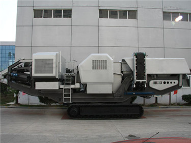 Tracked Mobile Jaw Crushing Plant - Compact Design Truck Mounted for Quick Road Transportation Efficient Set-Up with Support Legs