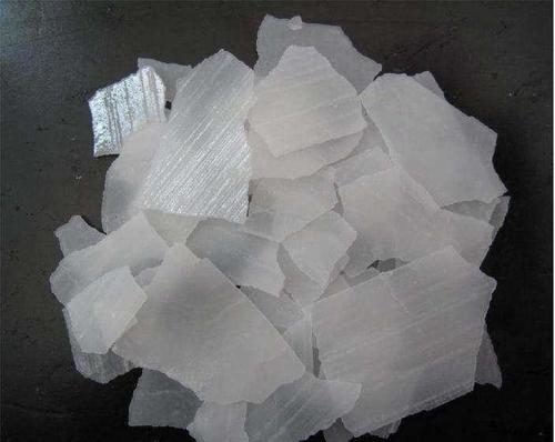 Caustic Soda 99% Flakes - 99% NaOH Content, 25kg Bags | High Purity for Paint, Rubber, and Plastics Industries