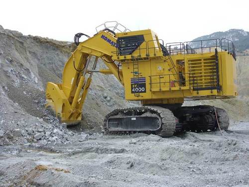 Komatsu Hydraulic Excavator PC4000