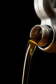 Automobile Lubricant Oil - High-Grade Tartaric Acid Mixture | Thermal Inhibition, Corrosion Deterrence, Oxidation Resistance